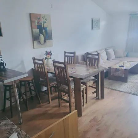 Daire Mountain Corner планински кът